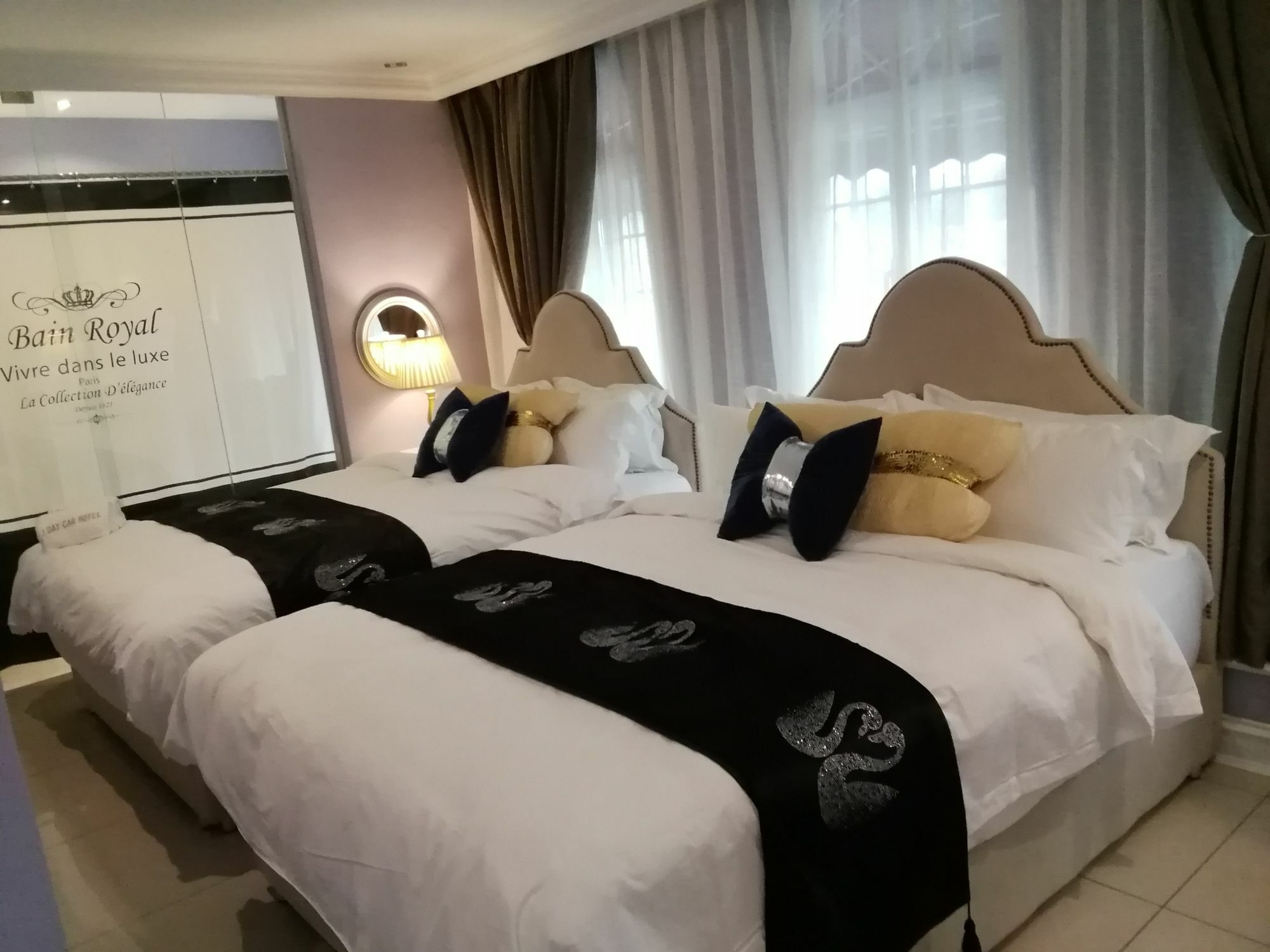 1 Day Car Hotel Station 18 Ipoh Extérieur photo