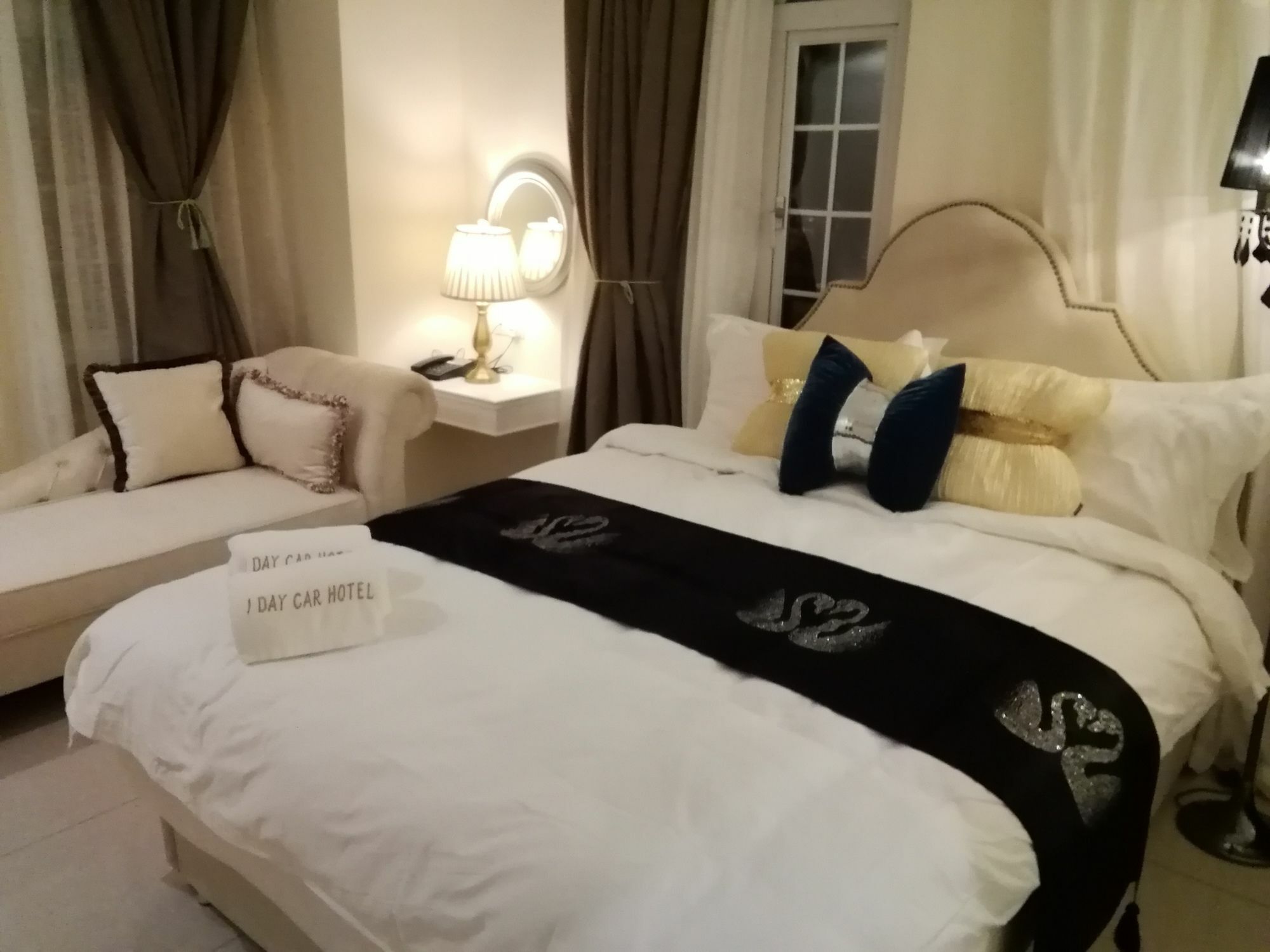 1 Day Car Hotel Station 18 Ipoh Extérieur photo
